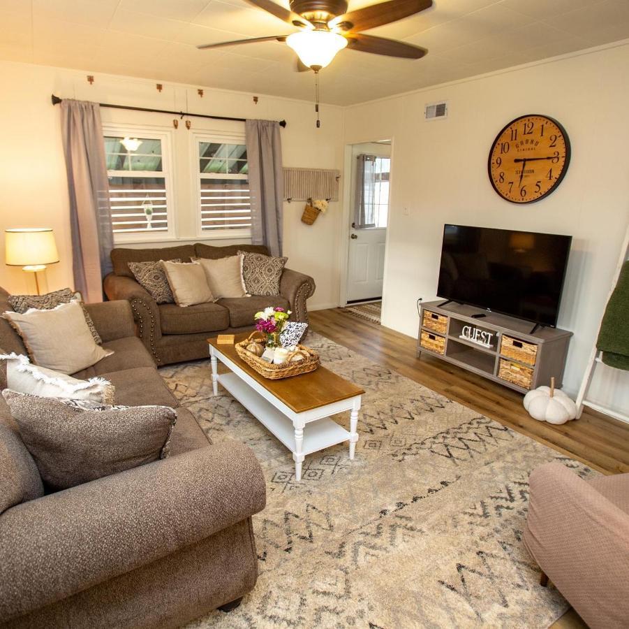 Cheerful 2 Bedroom Cottage On 5Th Decatur Buitenkant foto